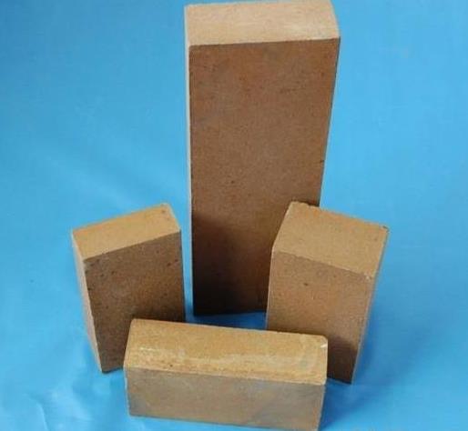 Forsterite brick for glass kiln