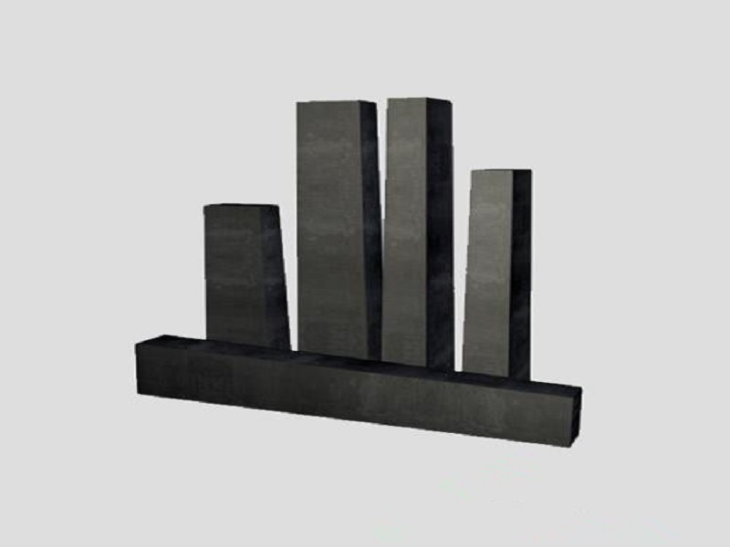 Refractory magnesia carbon bricks for couverter furnace
