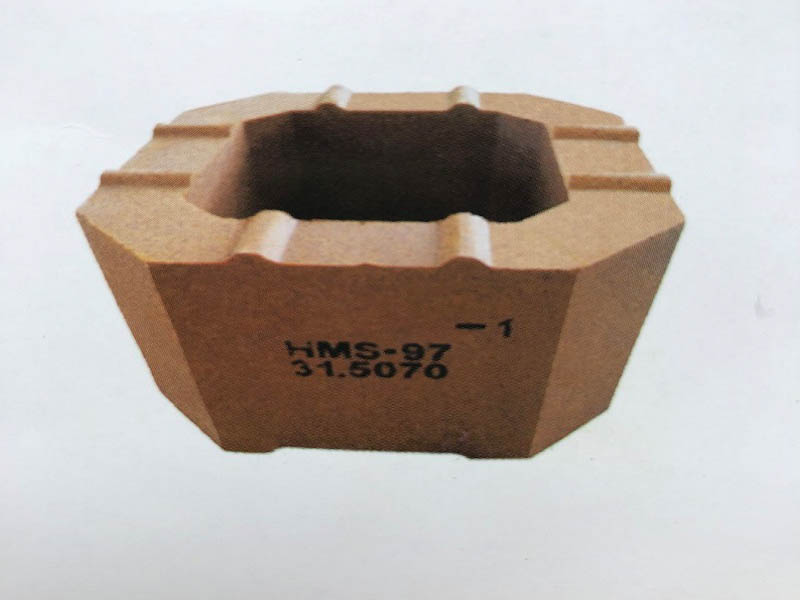 Refractory magnesia chrome bricks for lime kiln